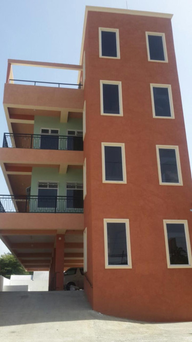 1300sqft BPO Office Space On Hope Road