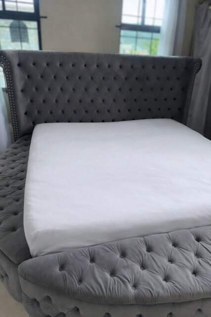 Tufted Velvet Wingback Bed (frame Only) Beds Monetgo Bay