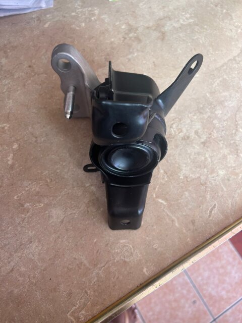 2009up Toyota Wish Engine Mounts For Sale Auto Parts 34 Molynes Road Kingston 10