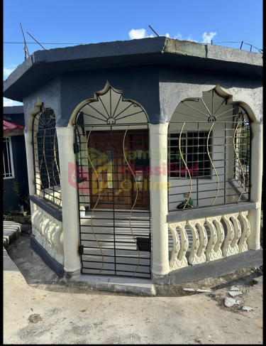 2 Bedroom
