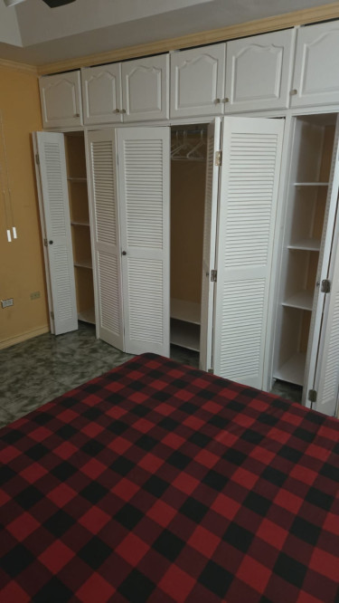 1 Bedroom Males Only 
