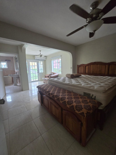 2 Bedroom