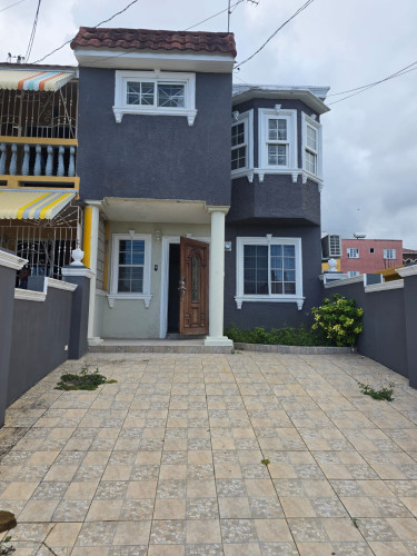 2 Bedroom