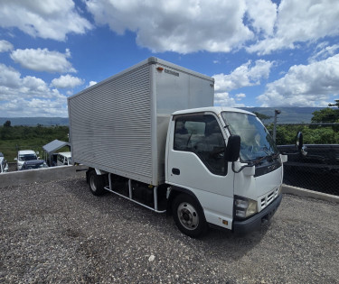 2005 Isuzu Elf Box Body 
