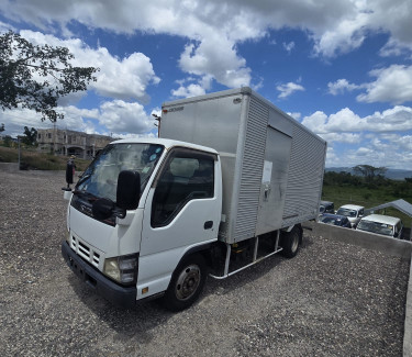 2005 Isuzu Elf Box Body 