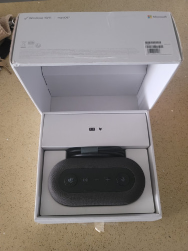 Microsoft Audio Dock - USB-C In-built Speakers