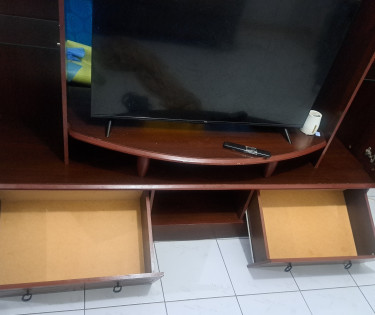 SALE!!$ Entertainment Set Entertainment Centers Portmore