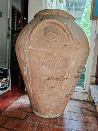 AUTHENTIC ANTIQUE SPANISH JAR  (c. 1850–1890). Other Market Roehampton