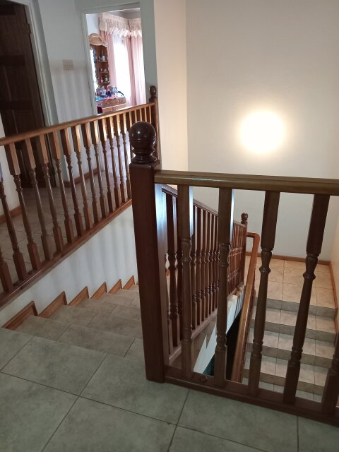 5 Bedroom 4 Bathroom House