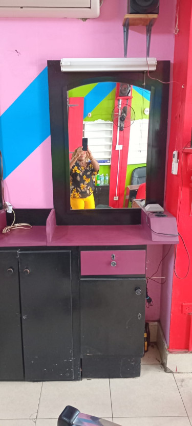 Salon Hair Station Tables & Desks Portmore