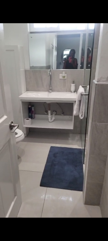 2 Bedroom