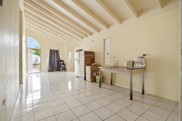 5 Bedroom