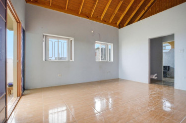 5 Bedroom
