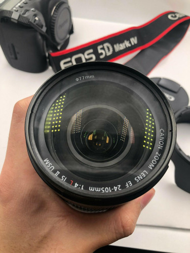 CANON EOS 5D Mark IV