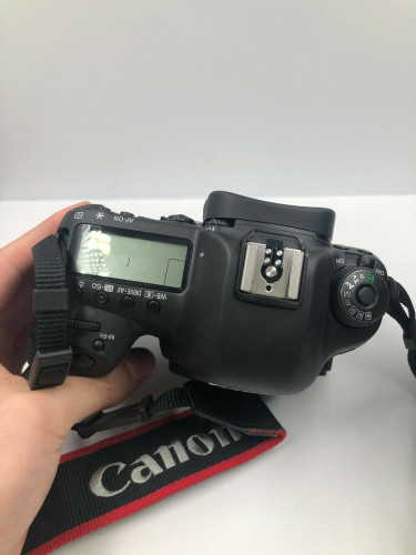 CANON EOS 5D Mark IV Cameras MAINLAND CHINA
