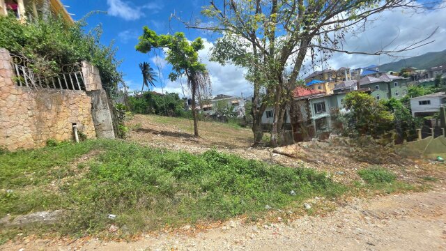 Residential Lot For Sale- Westgate Hills St. James Land St. James