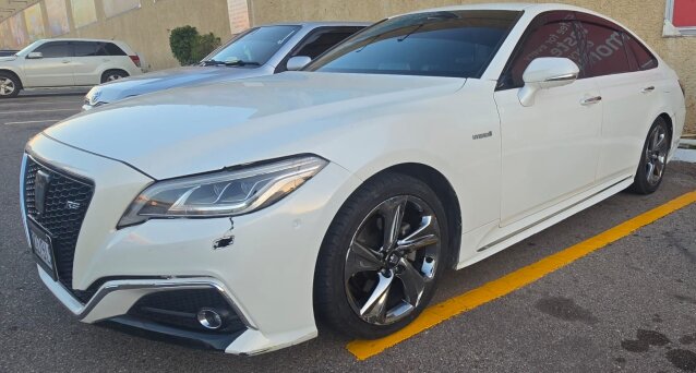 2020 Toyota Crown RS Cars Half Way Tree