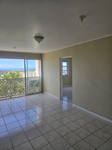 2 Bedroom