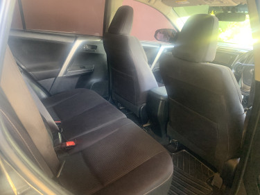 TOYOTA RAV 4 . 4 Wheel Drive