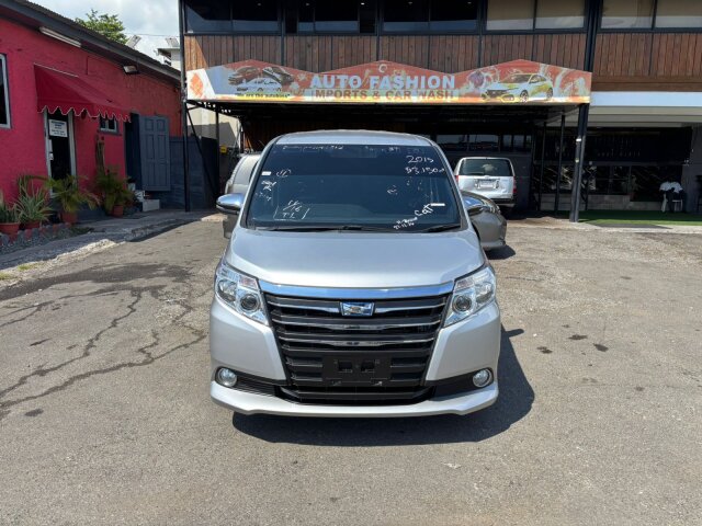 2015 Noah Vans & SUVs 136a Constant Spring Road