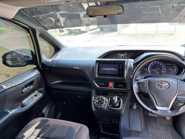 2015 Toyota Noah