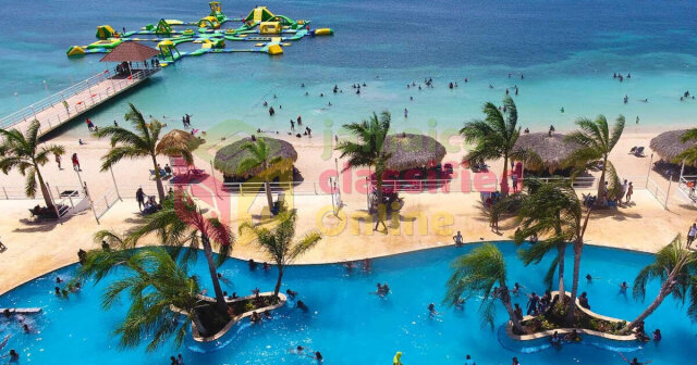 Executive 2 Bedrooms with Ocean View in St Ann