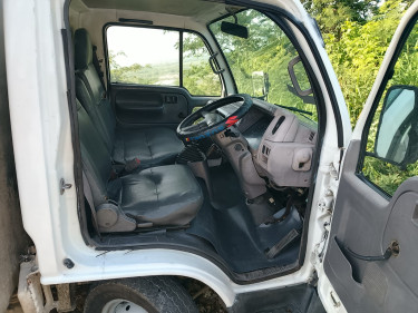 Nissan Box Body Truck
