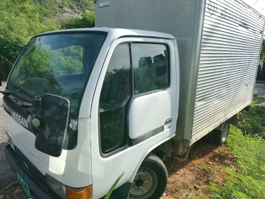 Nissan Box Body Truck Trucks Plantation Heights
