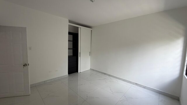 Apartment For Sale| Beatrice Crescent Patrick City