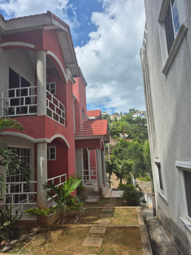 2 Bedroom