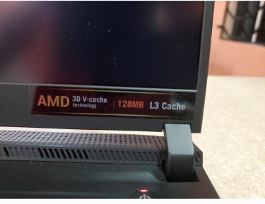 ROG STRIX RTX 4090 GAMI NG LAPTOP