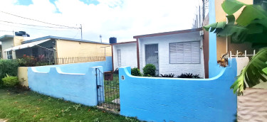 2 Bedroom, 1 Bathroom House