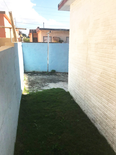 2 Bedroom, 1 Bathroom House