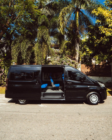 2023 Toyota Hiace DX High Roof 