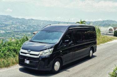 2023 Toyota Hiace DX High Roof  Cars Barbican