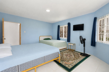 7 Bedroom 