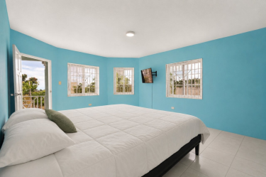 7 Bedroom 
