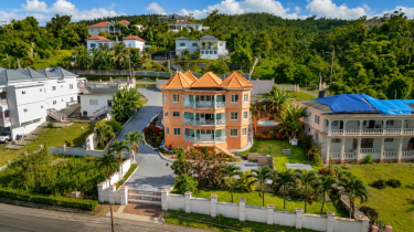 7 Bedroom 