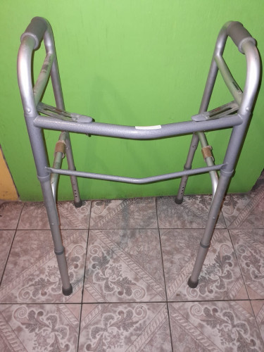 Walker Mobility Equipment Kingston