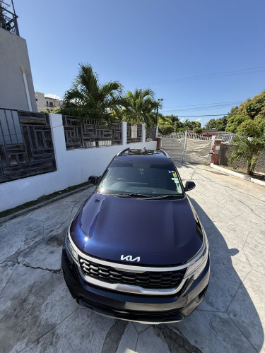 2023 KIA Seltos - 35xxx Miles!