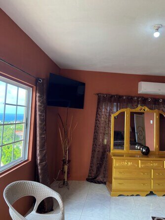 Airbnb One Bedroom With Pool And Living Area