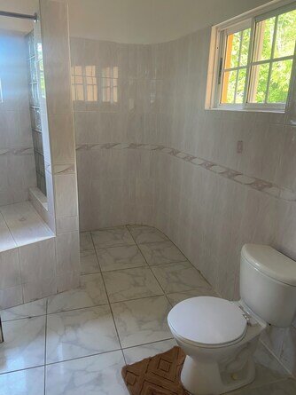 Airbnb One Bedroom With Pool And Living Area