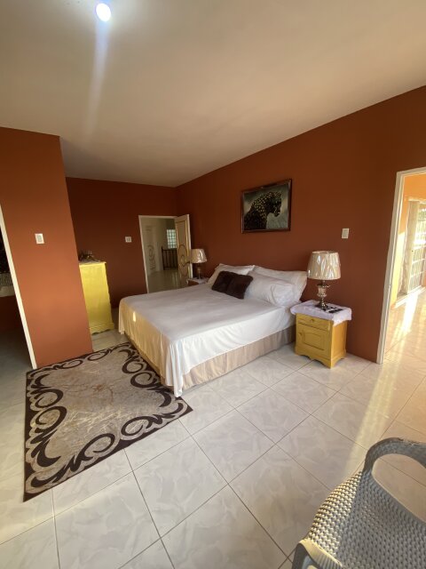 Airbnb One Bedroom With Pool And Living Area