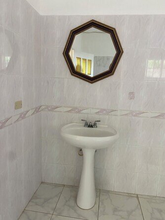 Airbnb One Bedroom With Pool And Living Area