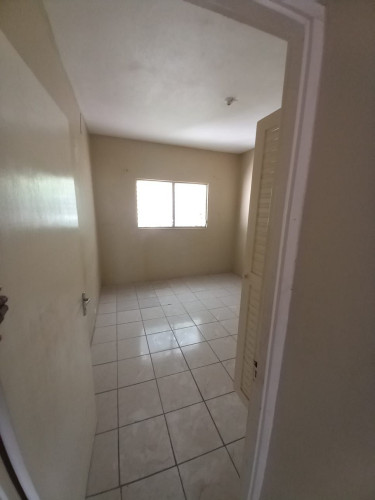 2 Bedroom