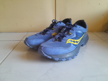 Saucony Sneaker Women's Size 10 1/2 Women's Shoes Liguanea