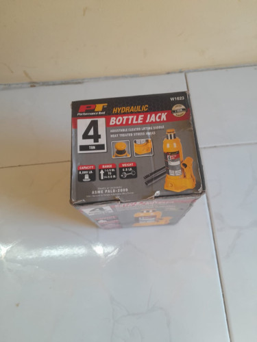 4 Ton Hydraulic Bottle Jack