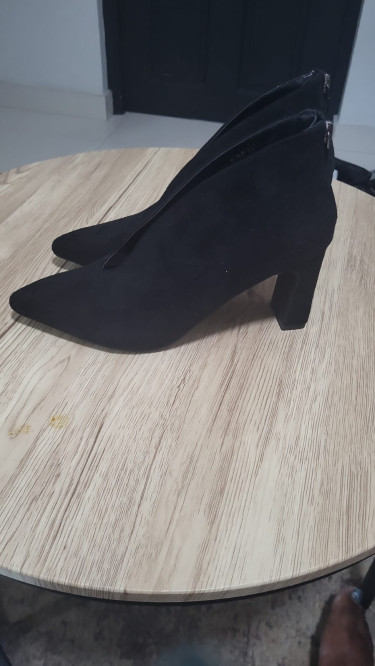 Black High Heel Suede Shoe Women's Shoes Mannings Hill Road