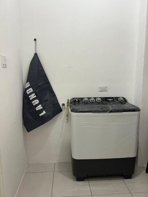 1 Bedroom Furnished Apartment