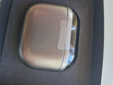Samsung  Buds  3 Pro Excellent  Condition 